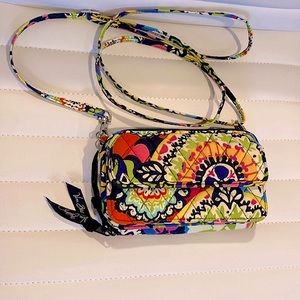 Vera bradley crossbody wallet